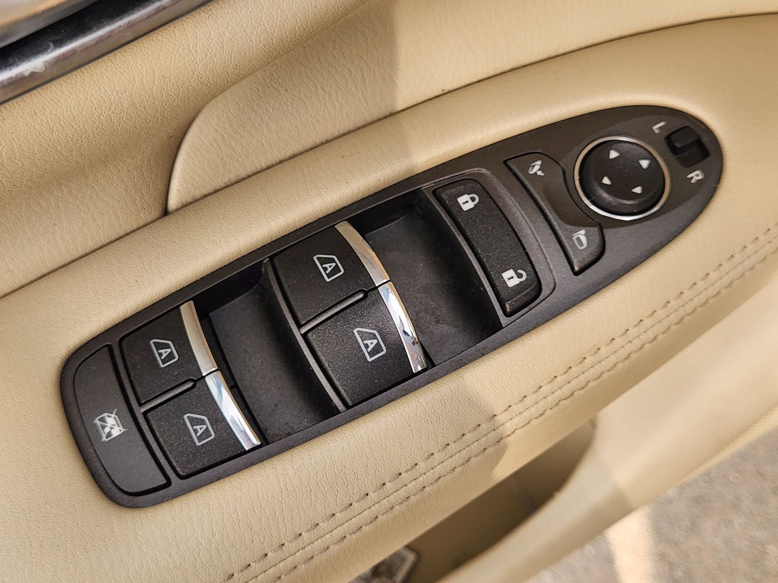 2018 INFINITI Q70L 3.7