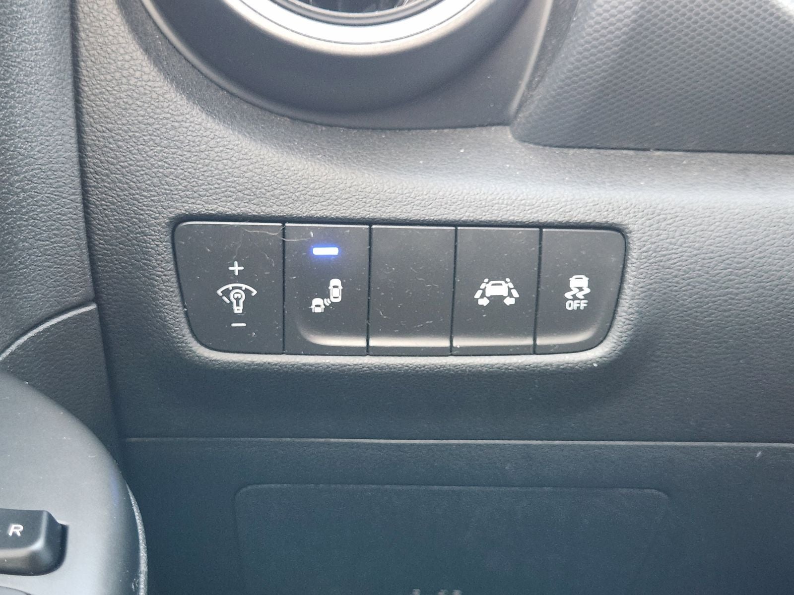 2020 Hyundai Kona SEL Plus