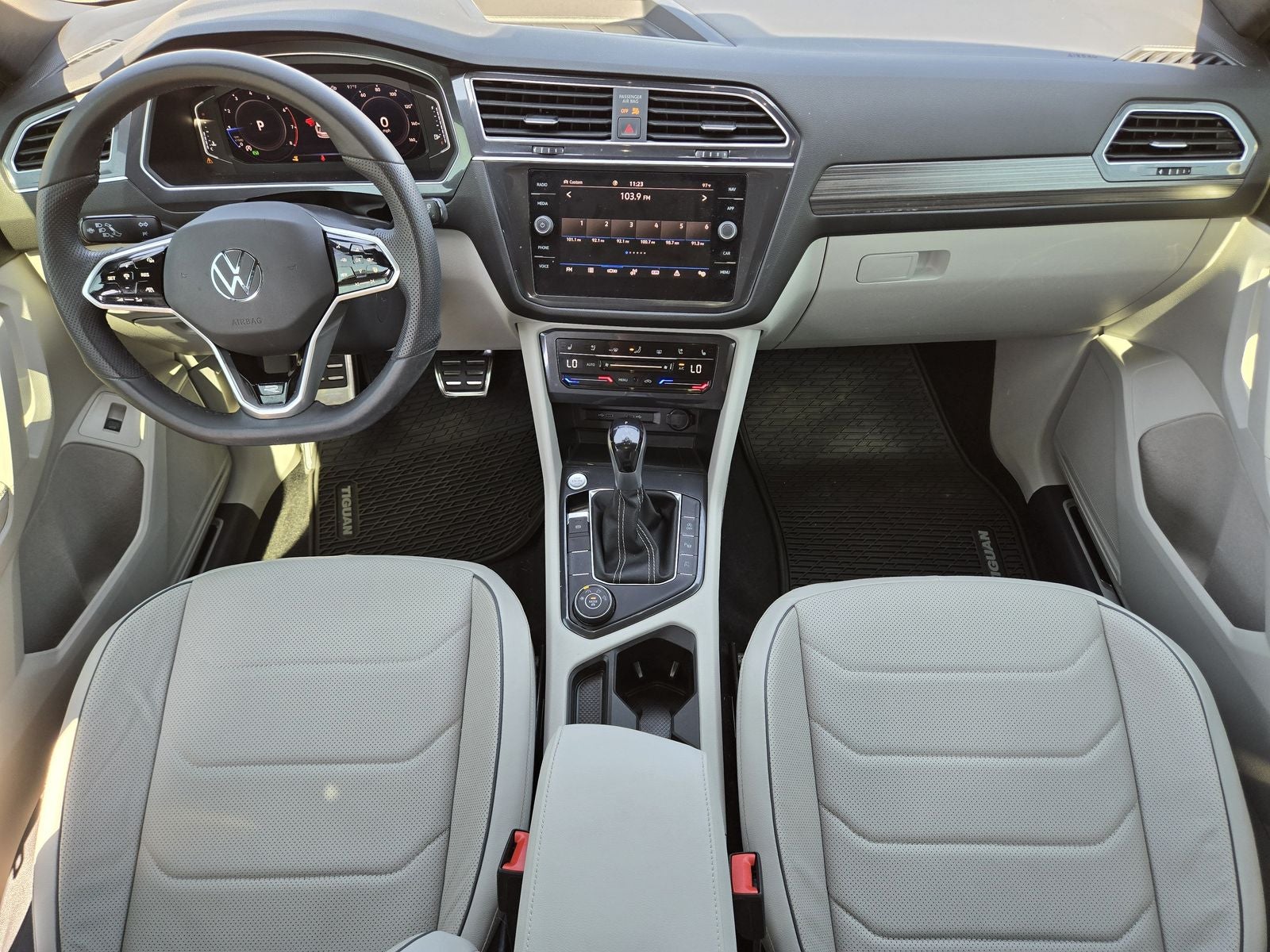 2024 Volkswagen Tiguan 2.0T SEL R-Line
