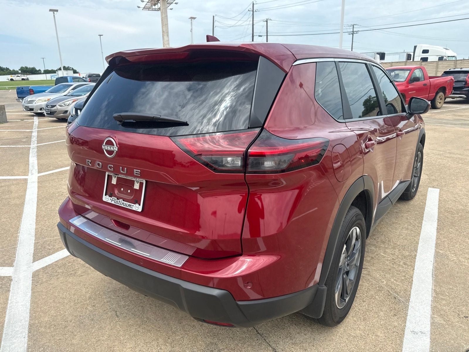 2026 Nissan Rogue SV