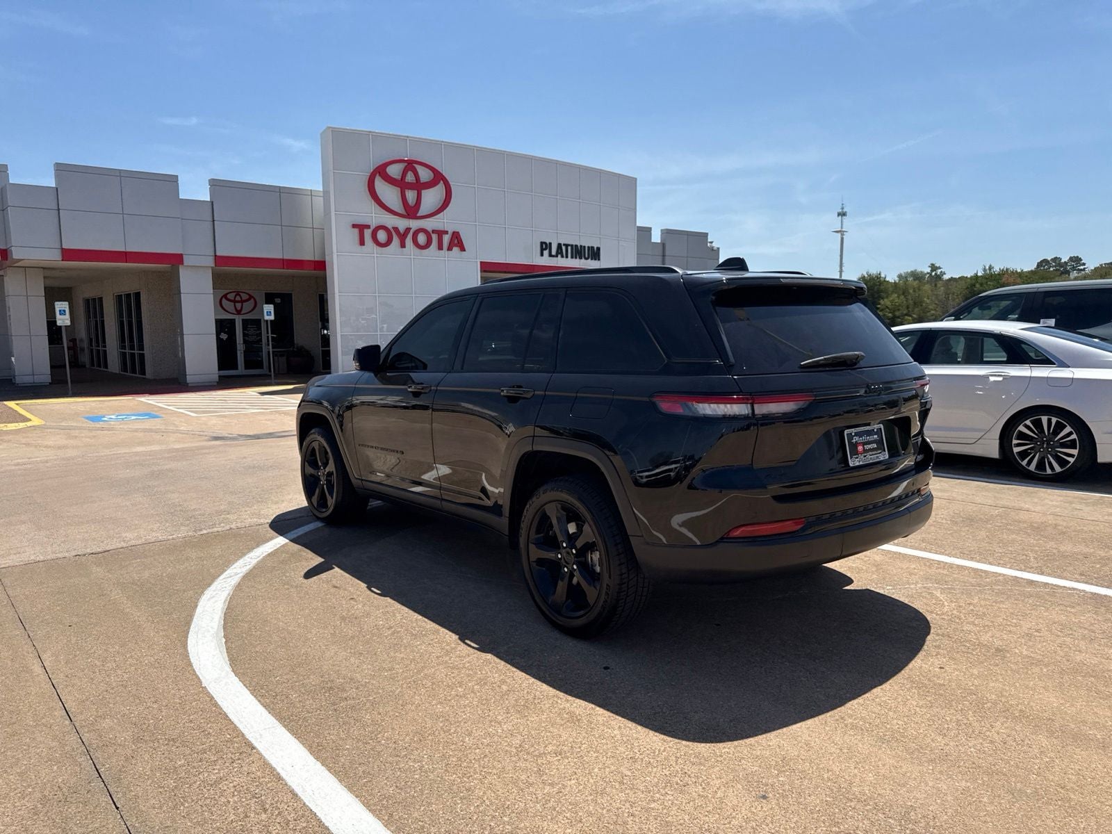 2023 Jeep Grand Cherokee Altitude X