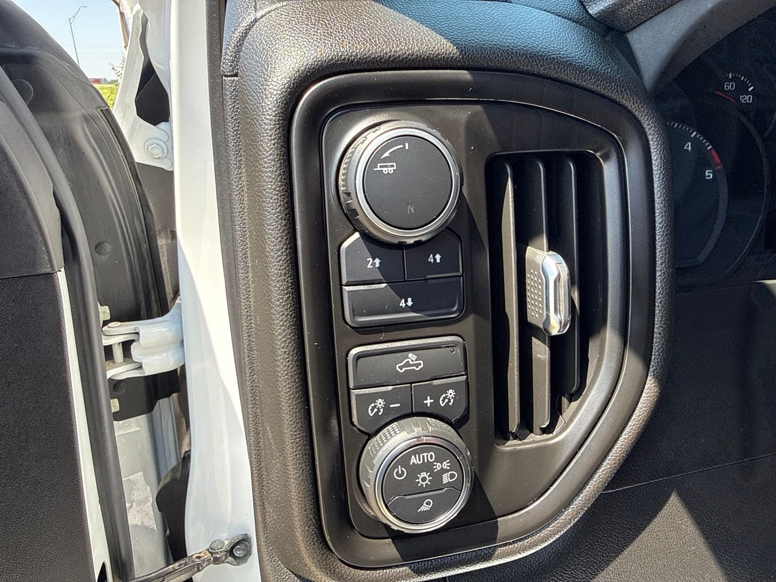 2023 Chevrolet Silverado 2500HD Custom