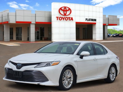 2018 Toyota Camry Hybrid XLE