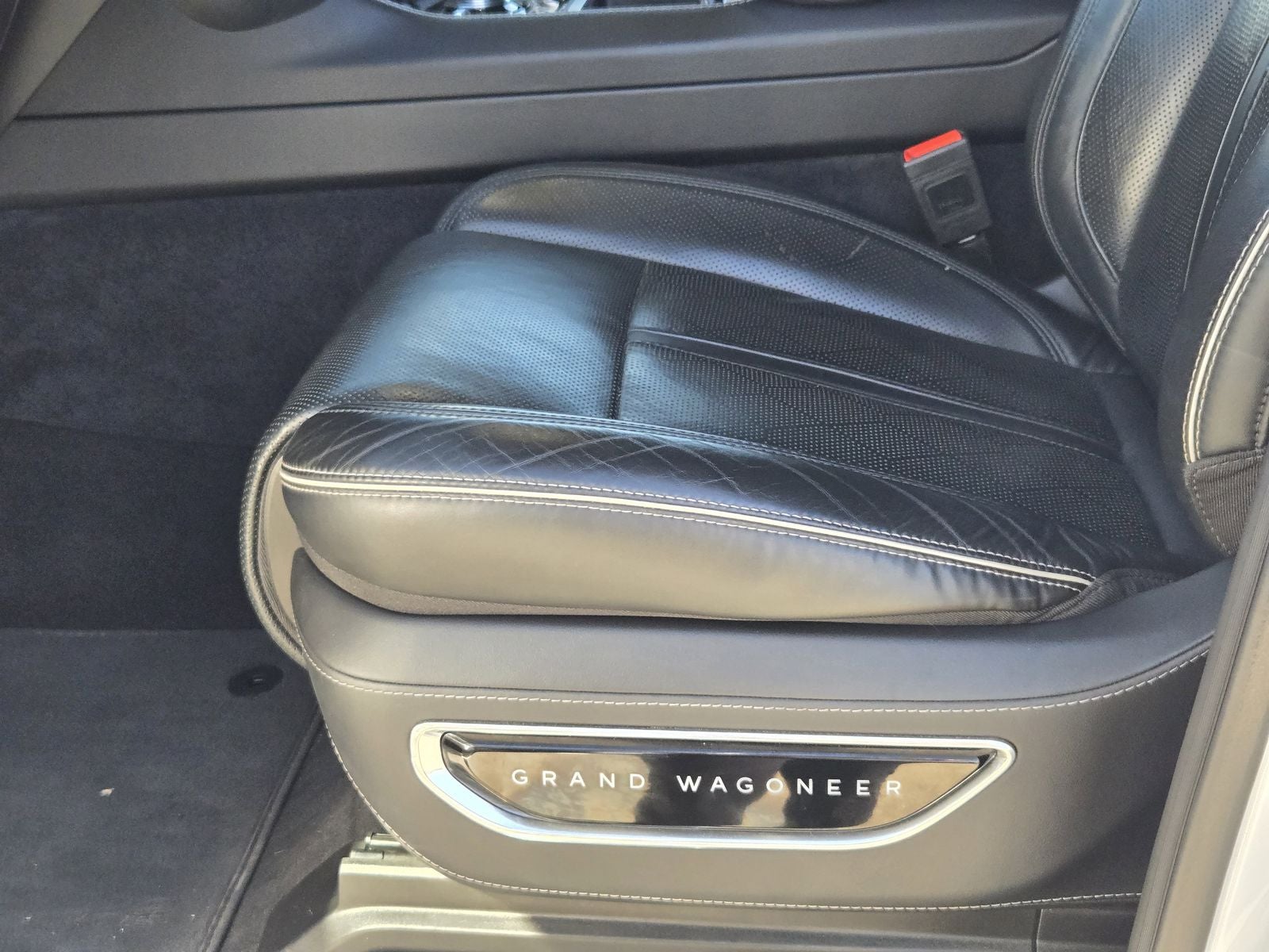 2024 Jeep Grand Wagoneer Series II