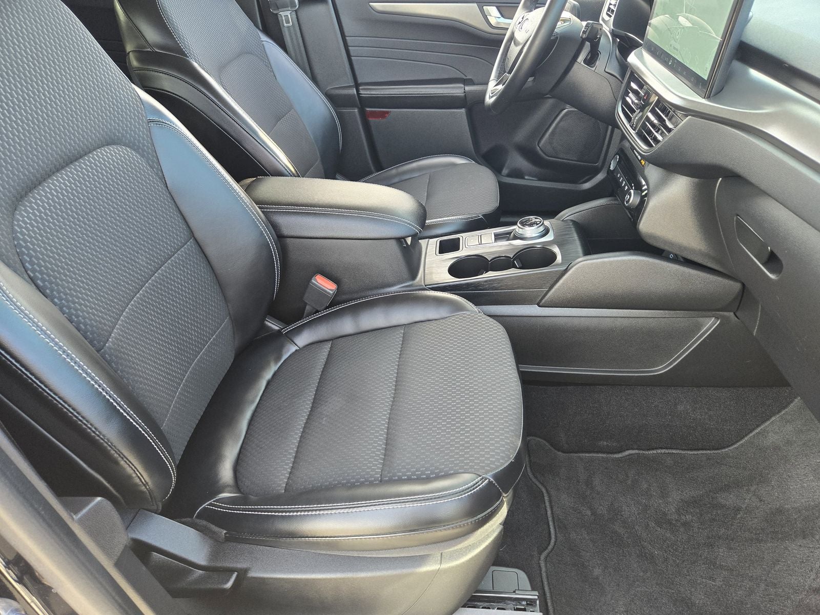 2023 Ford Escape Plug-In Hybrid Base