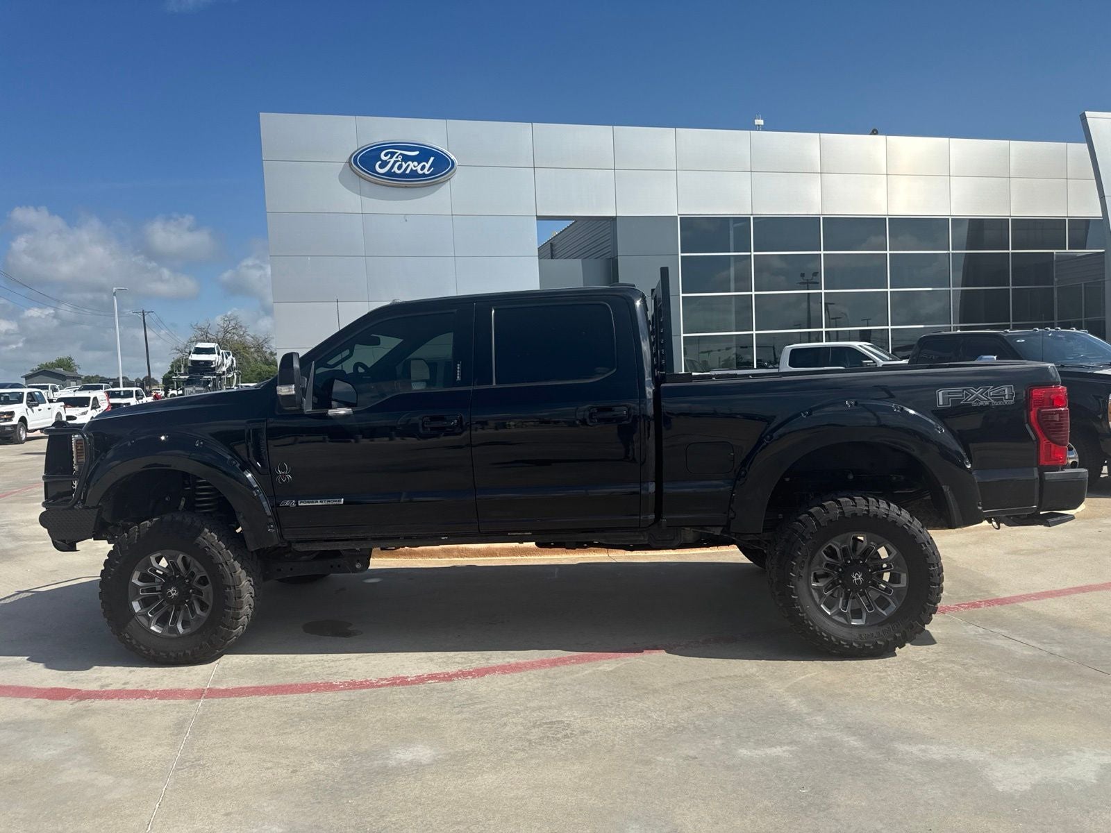 2022 Ford F-250SD Lariat