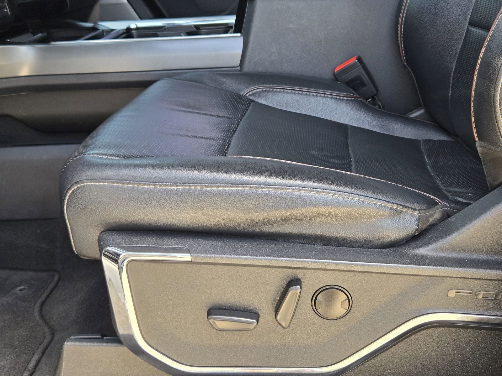 2023 Ford F-250SD Lariat