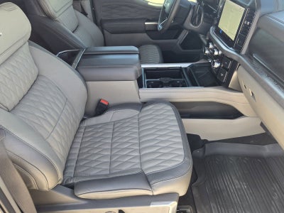 2026 Ford F-350SD Platinum DRW