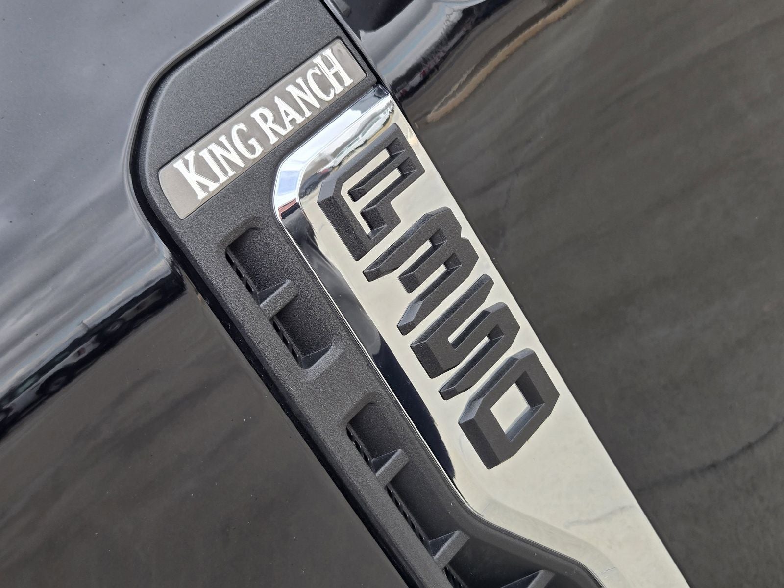 2025 Ford F-350SD King Ranch DRW