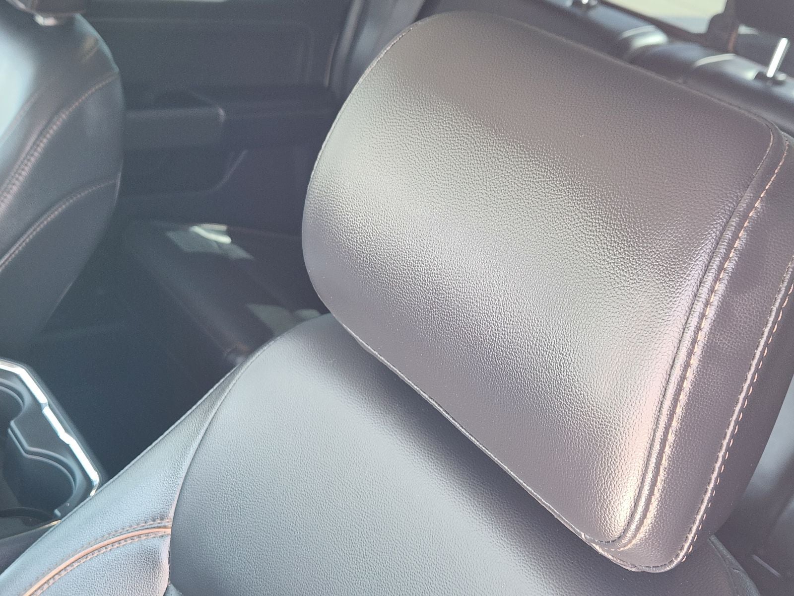 2025 Ford F-350SD Lariat DRW