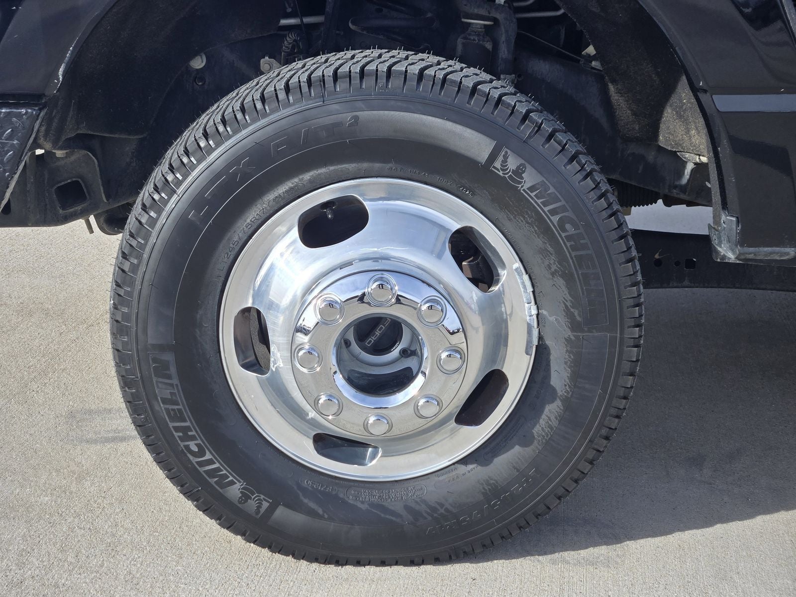 2023 Ford F-350SD Lariat DRW