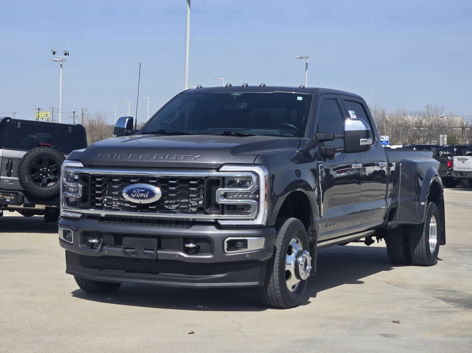 2024 Ford F-350SD Platinum DRW