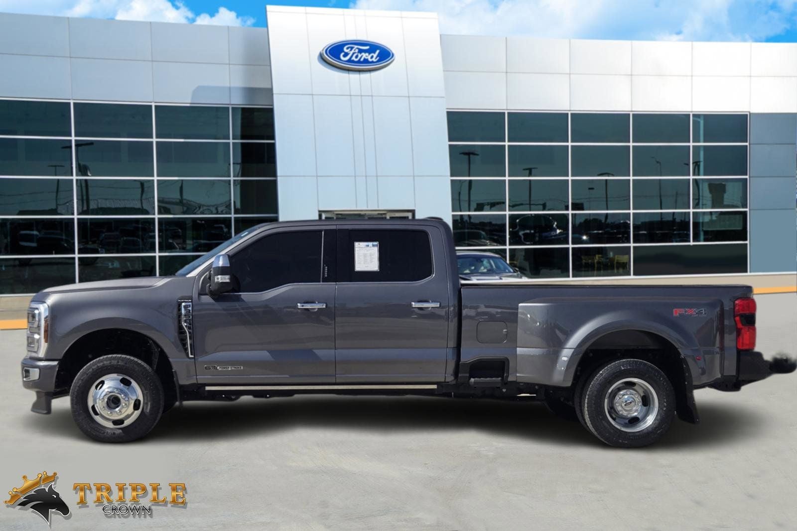 2024 Ford F-350SD Platinum DRW