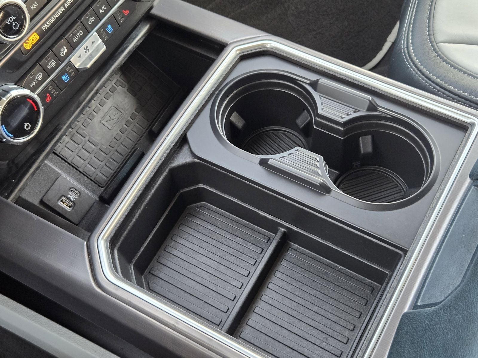 2022 Ford F-450SD Limited DRW