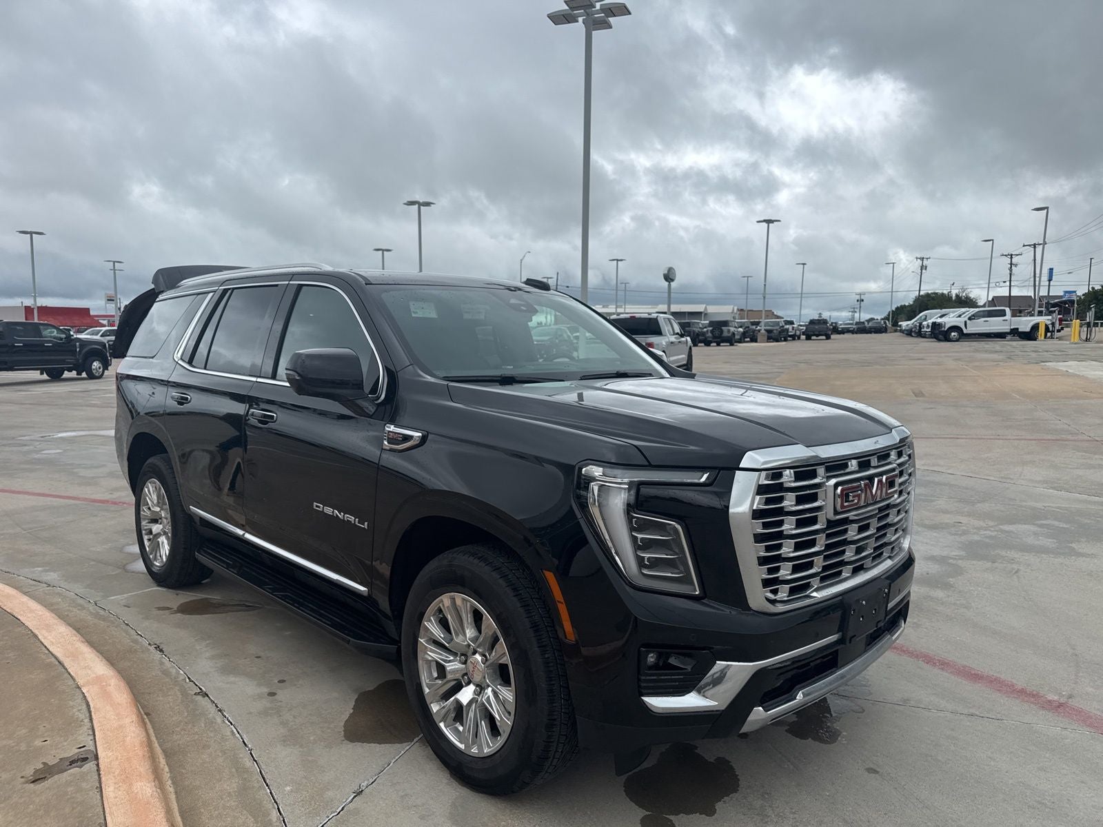 2025 GMC Yukon Denali