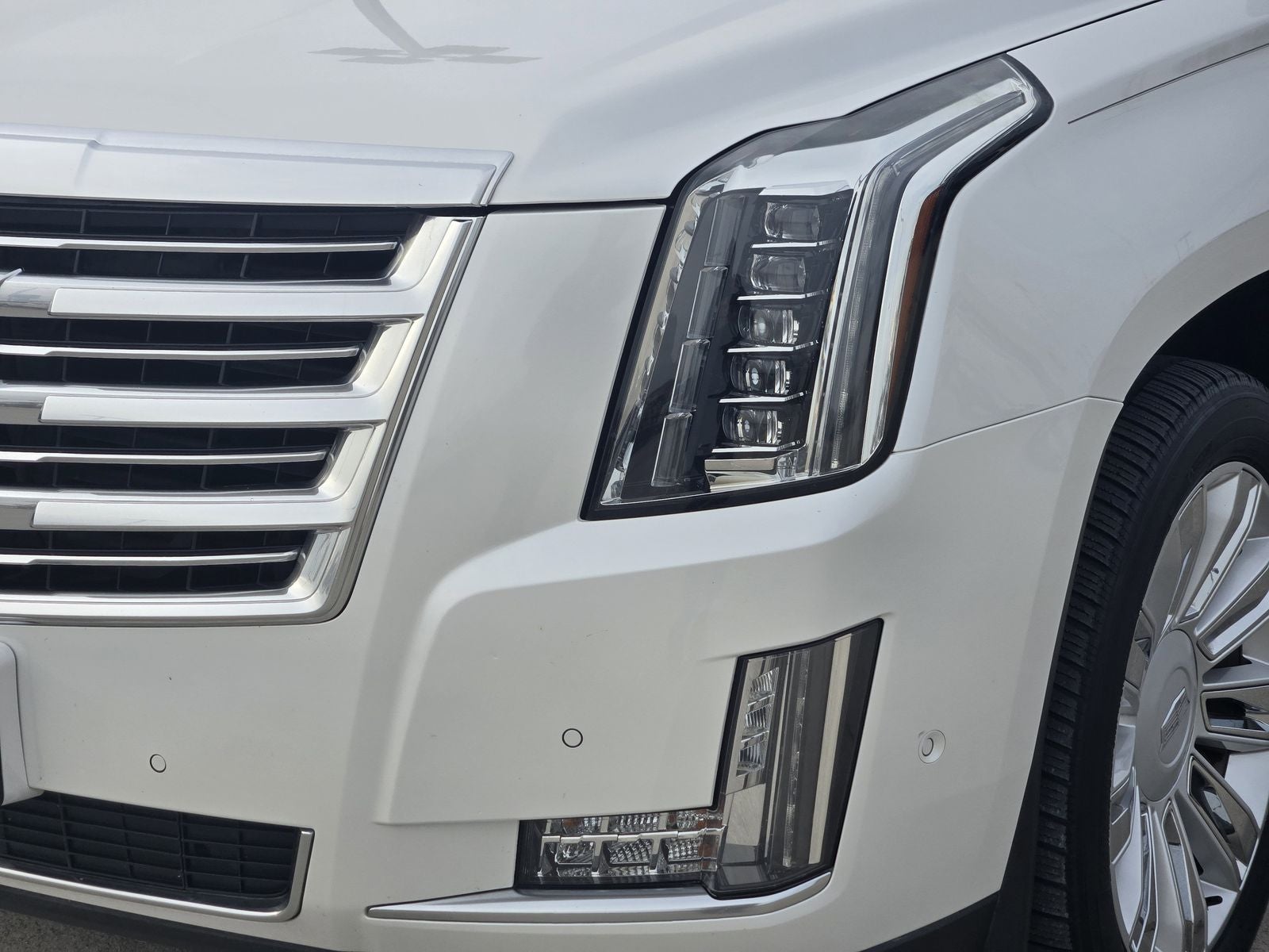 2018 Cadillac Escalade Platinum Edition