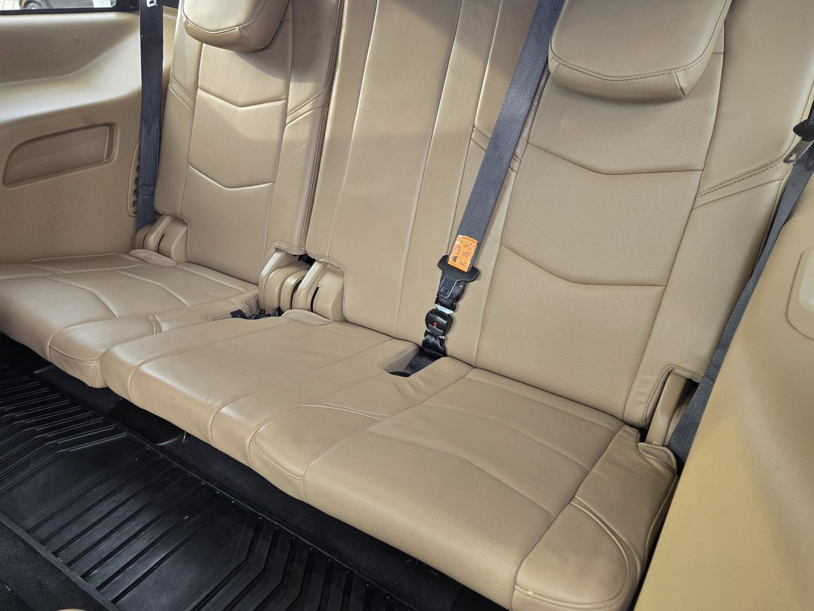 2018 Cadillac Escalade Platinum Edition