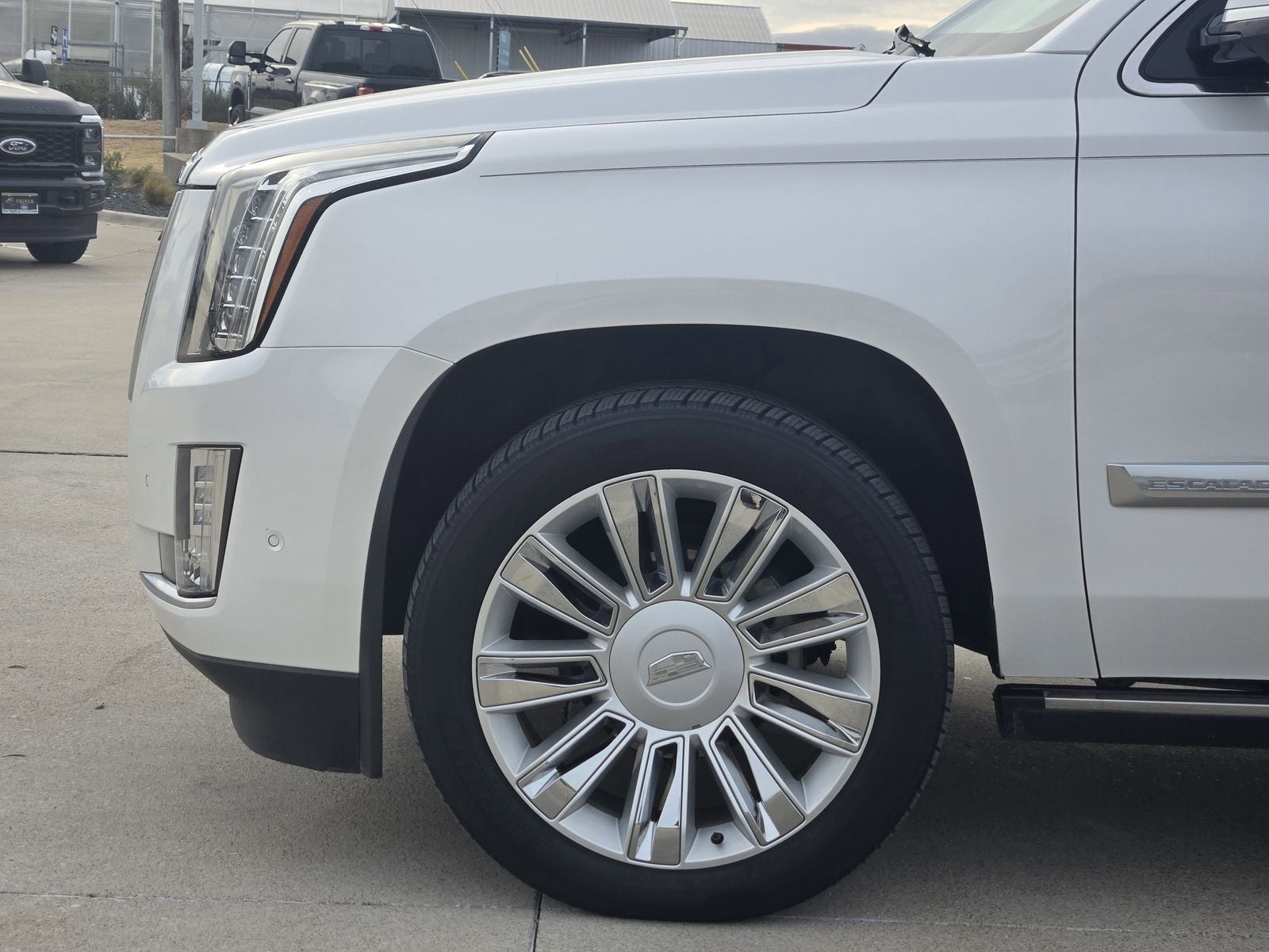 2018 Cadillac Escalade Platinum Edition