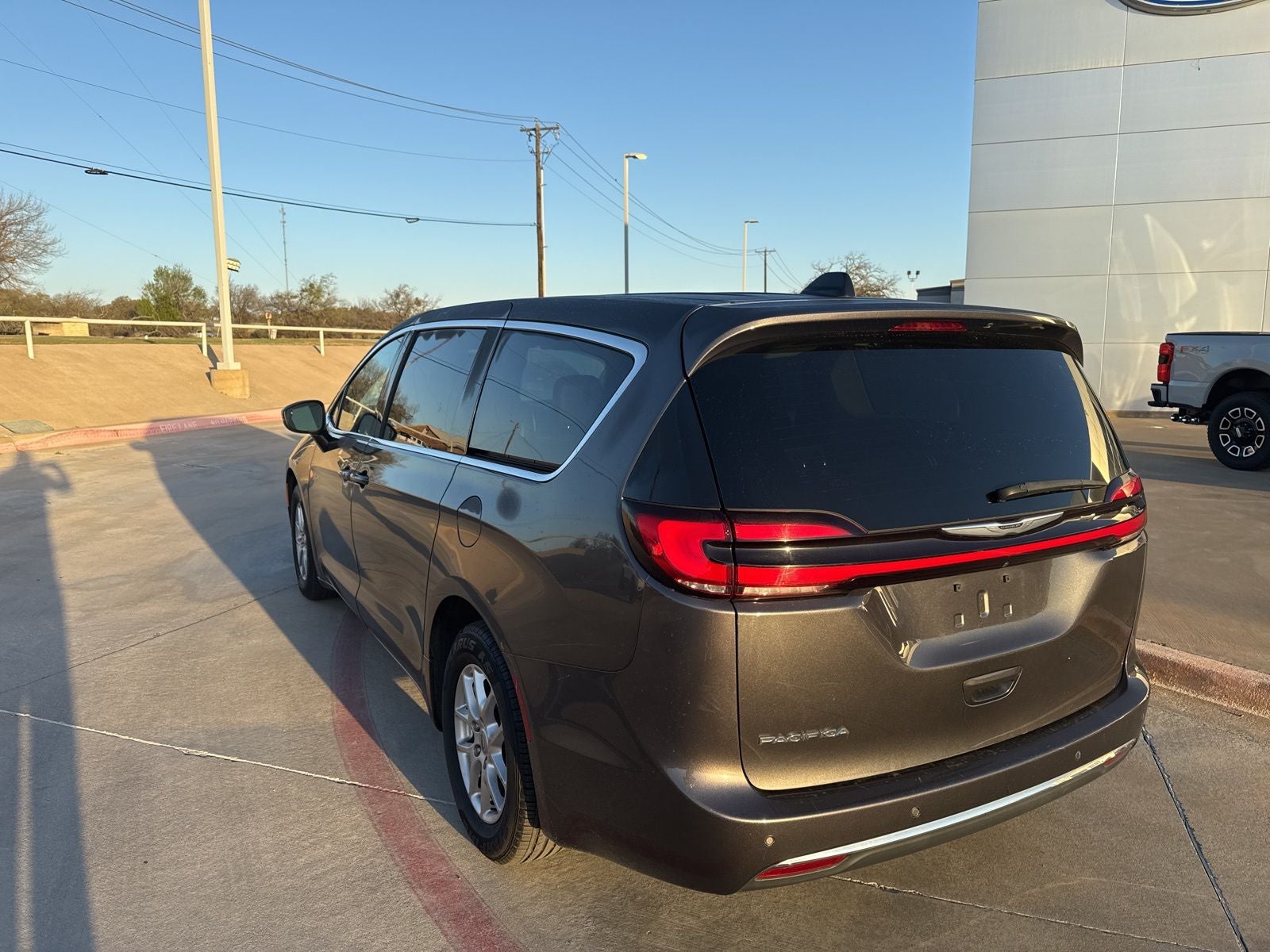 2023 Chrysler Pacifica Touring L