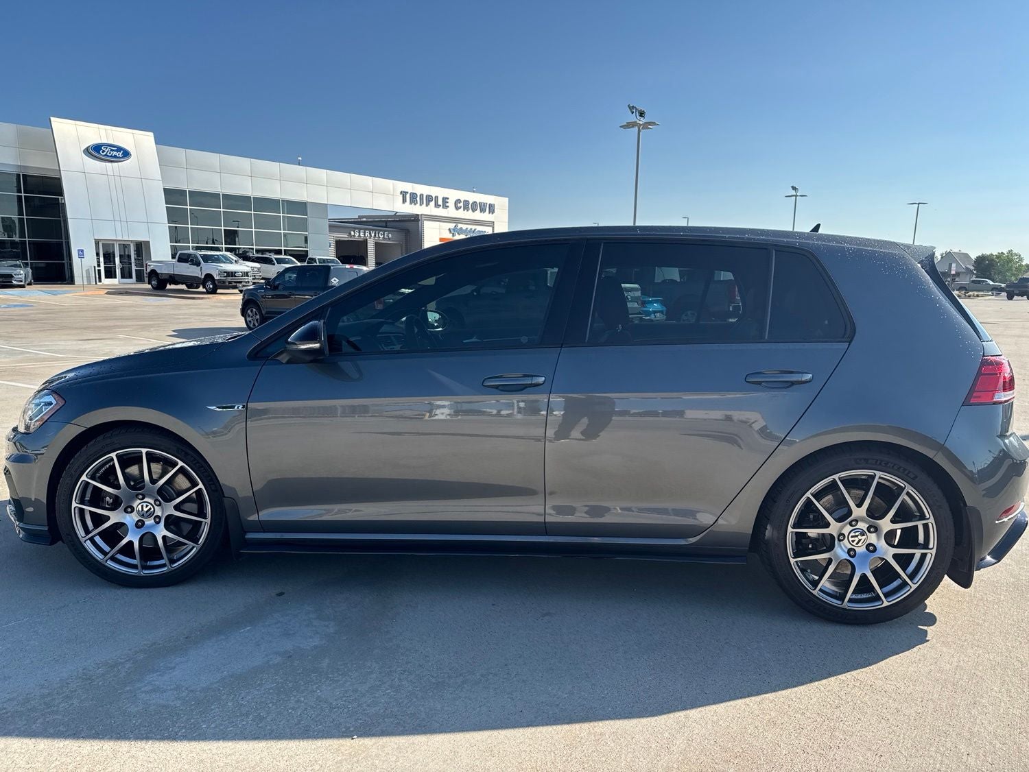 2019 Volkswagen Golf R DCC & Navigation 4Motion