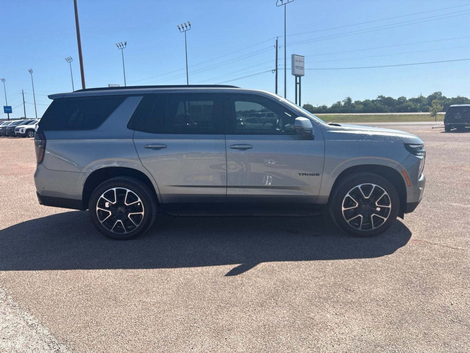 2025 Chevrolet Tahoe RST