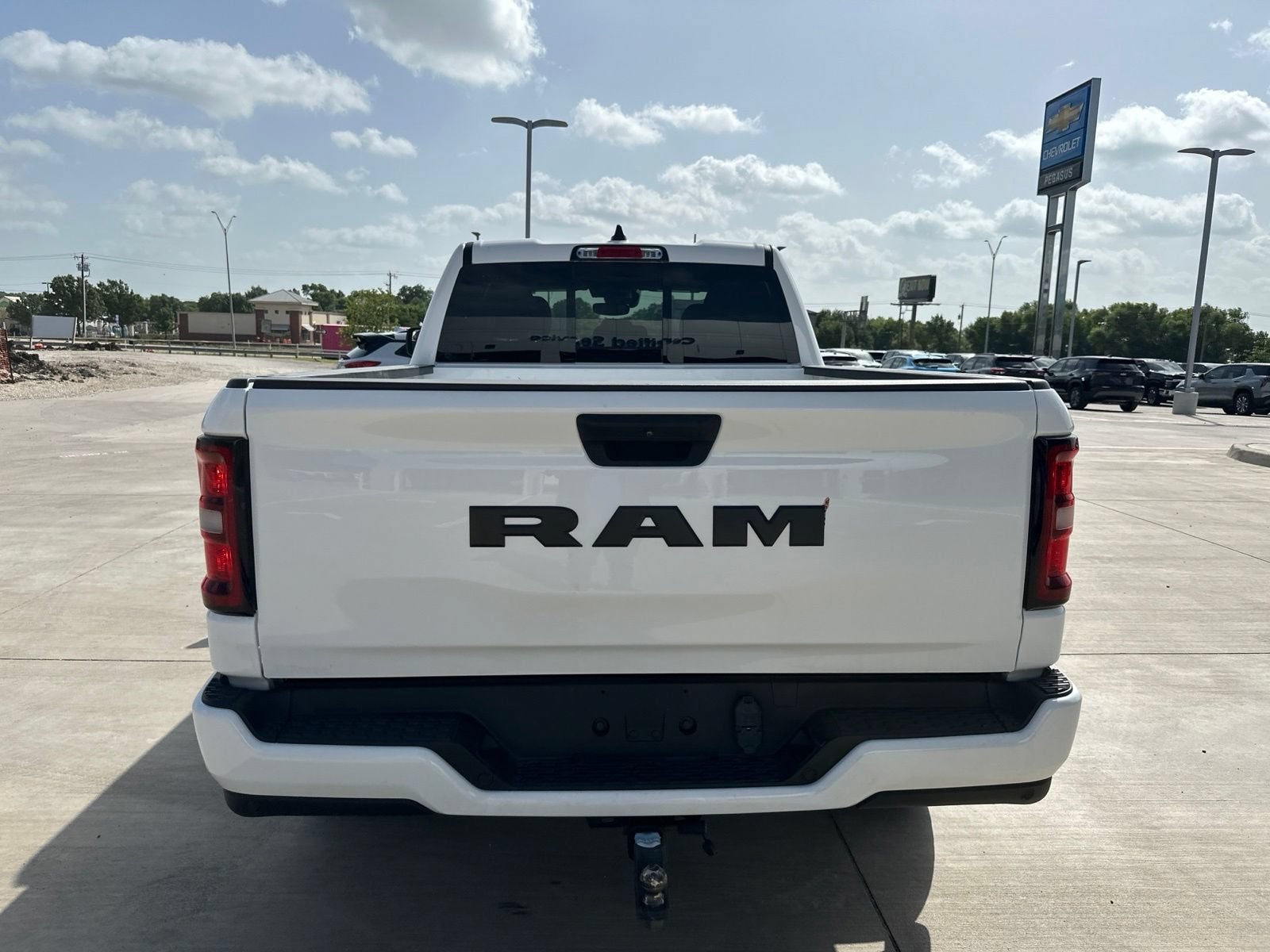 2025 RAM 1500 Tradesman Quad Cab 4x2 6'4" Box