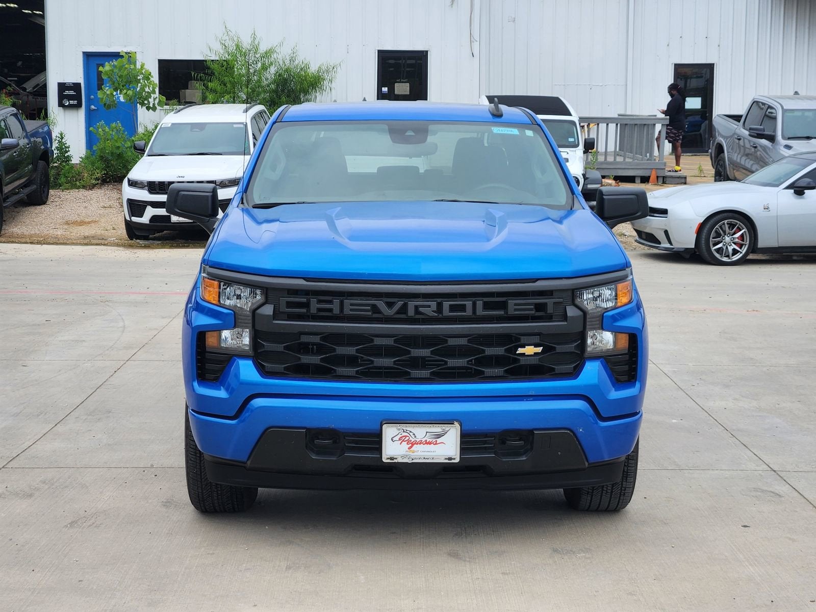 2025 Chevrolet Silverado 1500 Custom