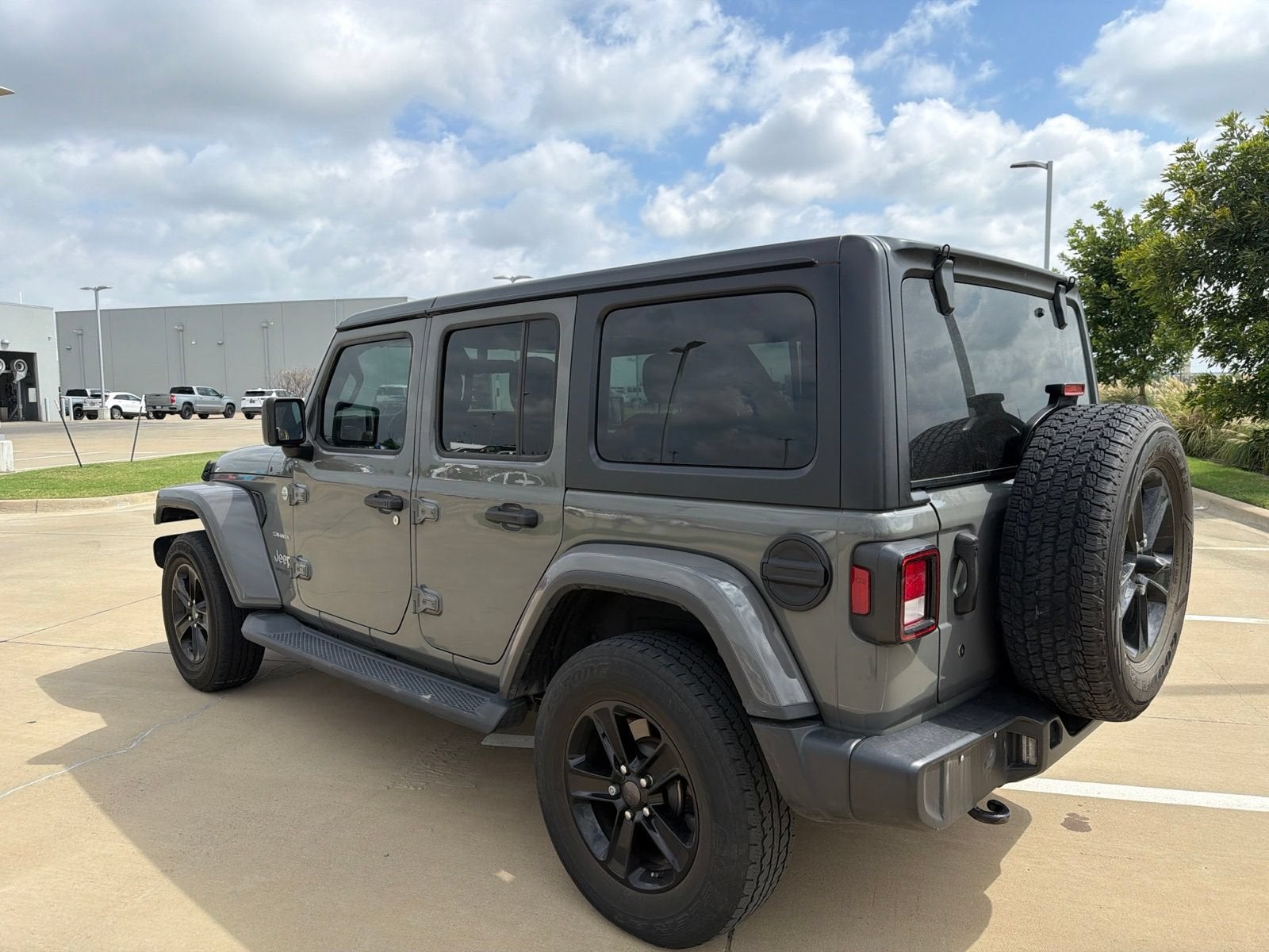 2018 Jeep Wrangler Unlimited Sahara 4x4