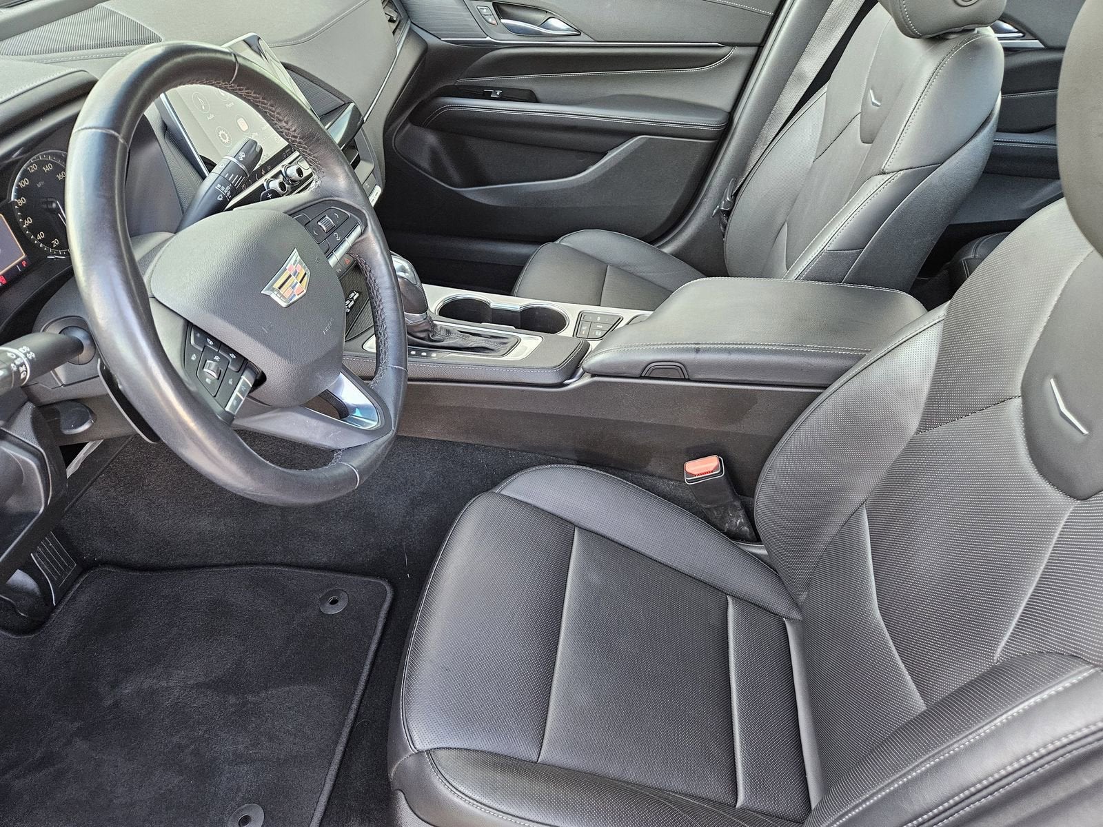 2022 Cadillac CT4 Premium Luxury