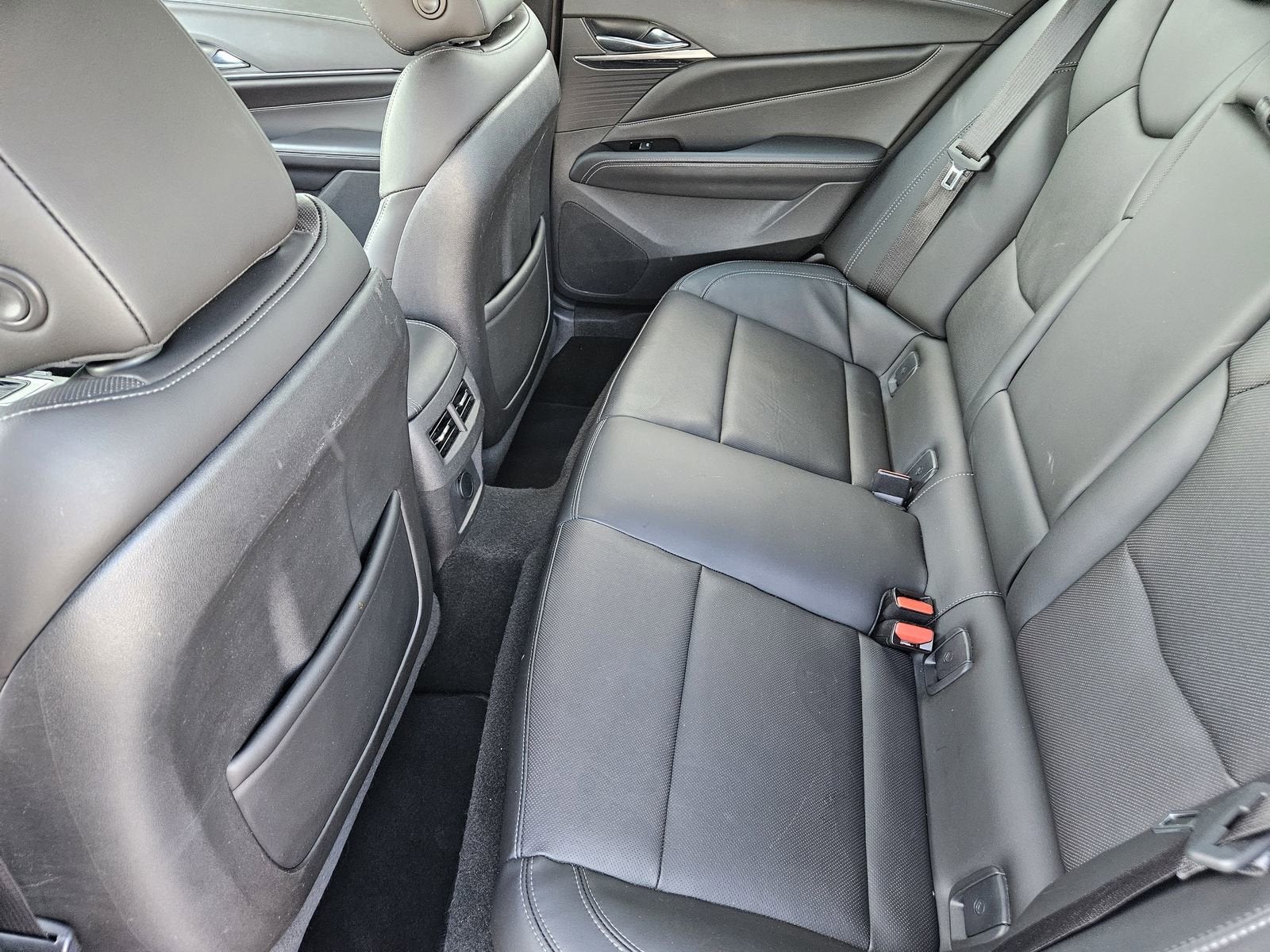 2022 Cadillac CT4 Premium Luxury