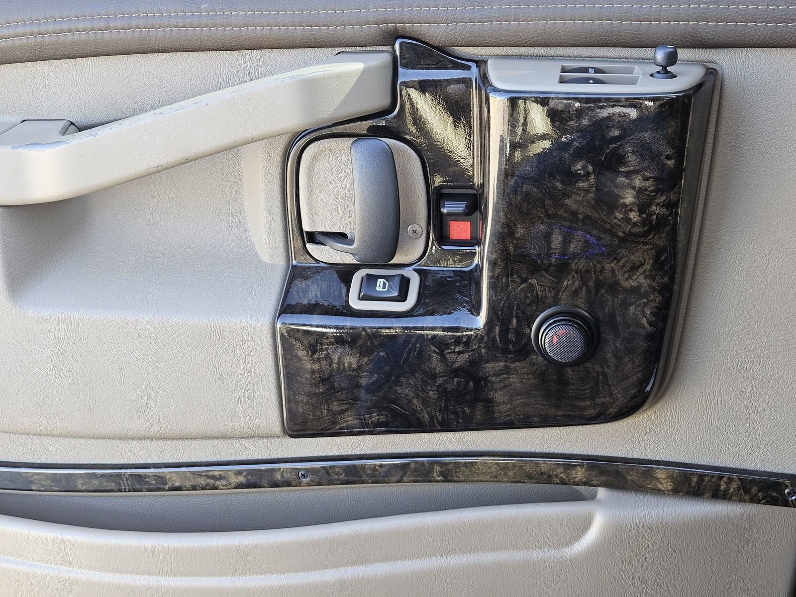 2023 Chevrolet Express Cargo 2500 WT