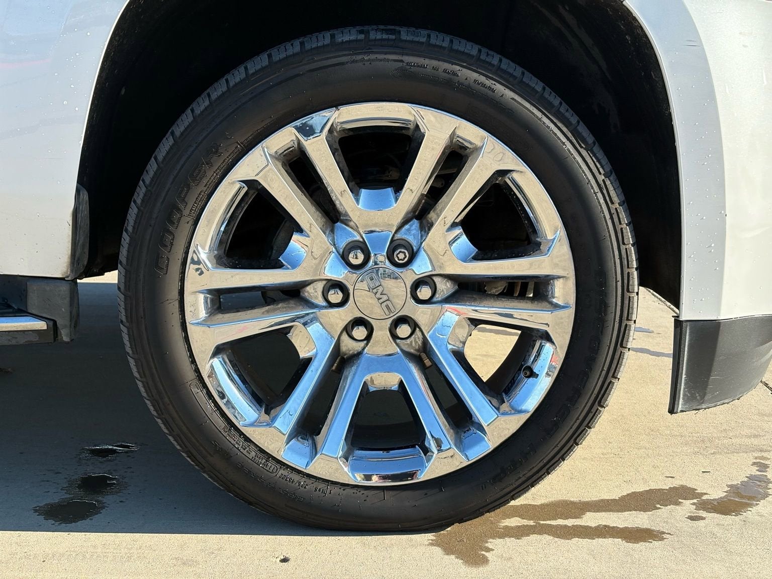 2017 GMC Yukon XL SLT