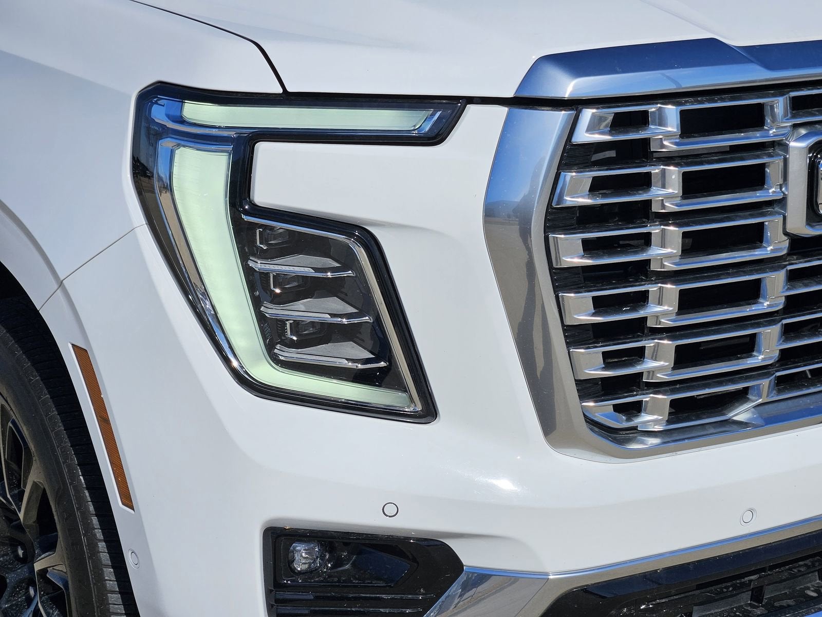 2025 GMC Yukon XL Denali