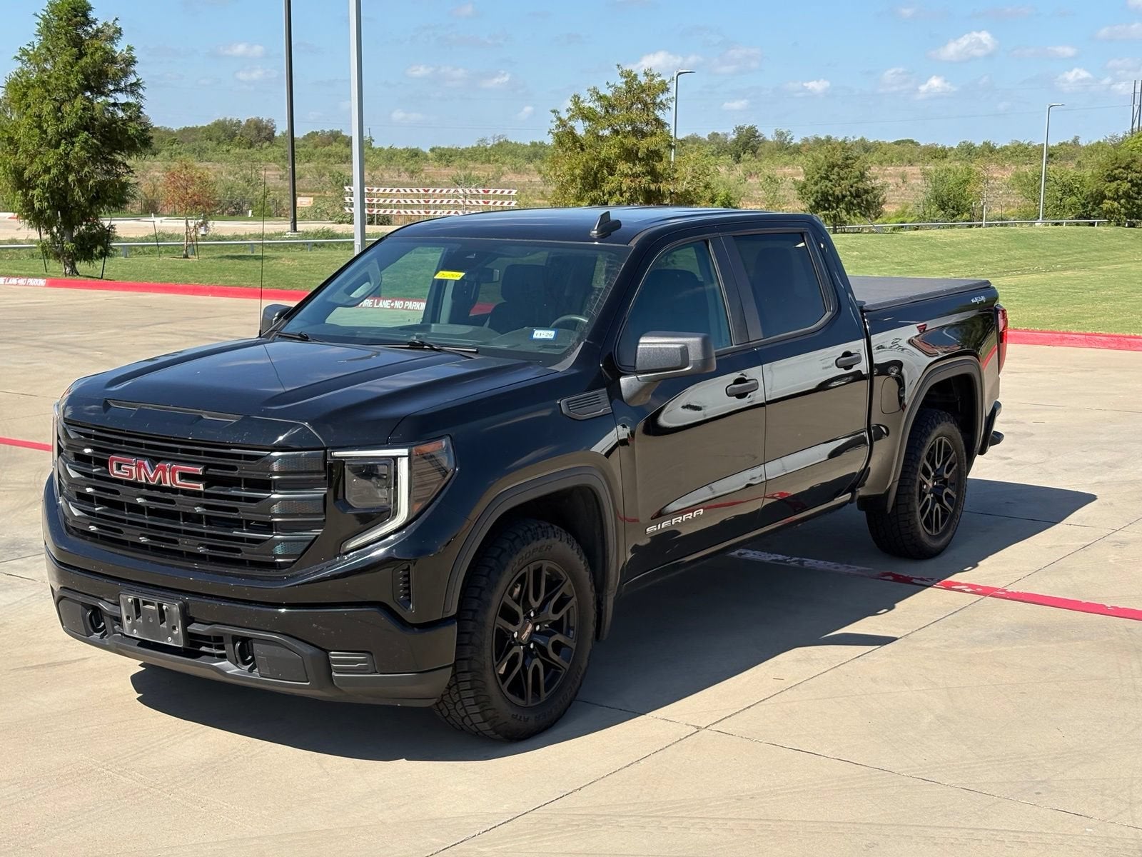 2023 GMC Sierra 1500 Pro