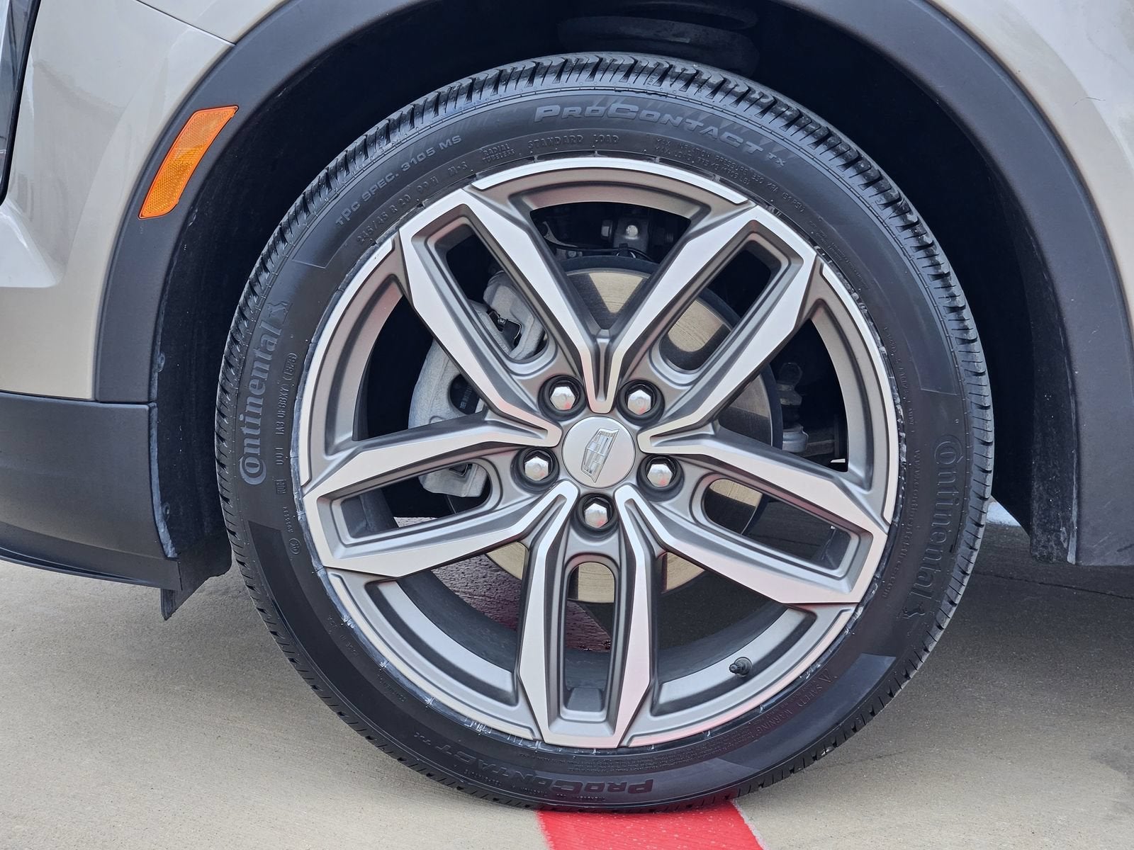 2023 Cadillac XT4 FWD Sport