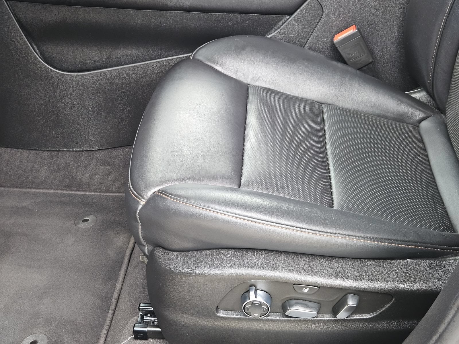 2023 Cadillac XT4 FWD Sport