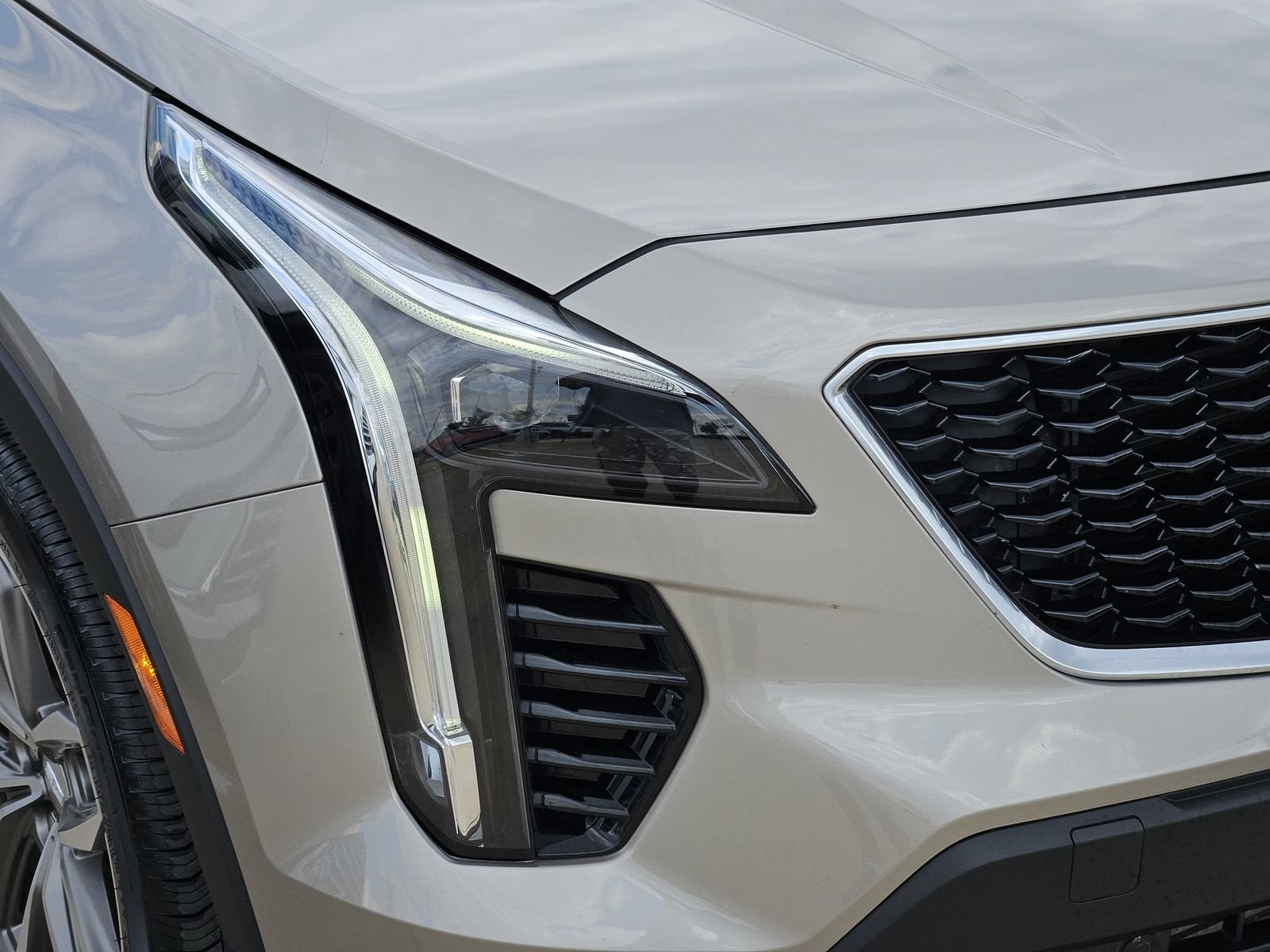 2023 Cadillac XT4 FWD Sport