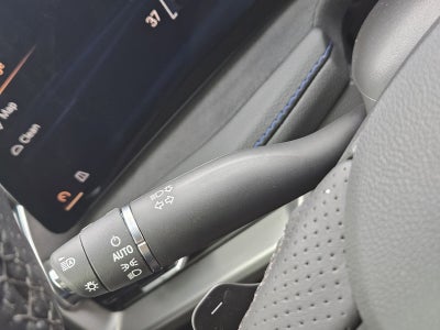 2025 Cadillac XT4 Sport