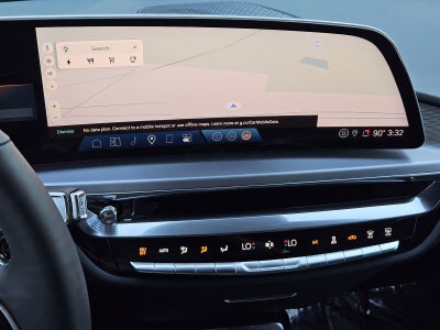 2024 Cadillac LYRIQ Luxury 3