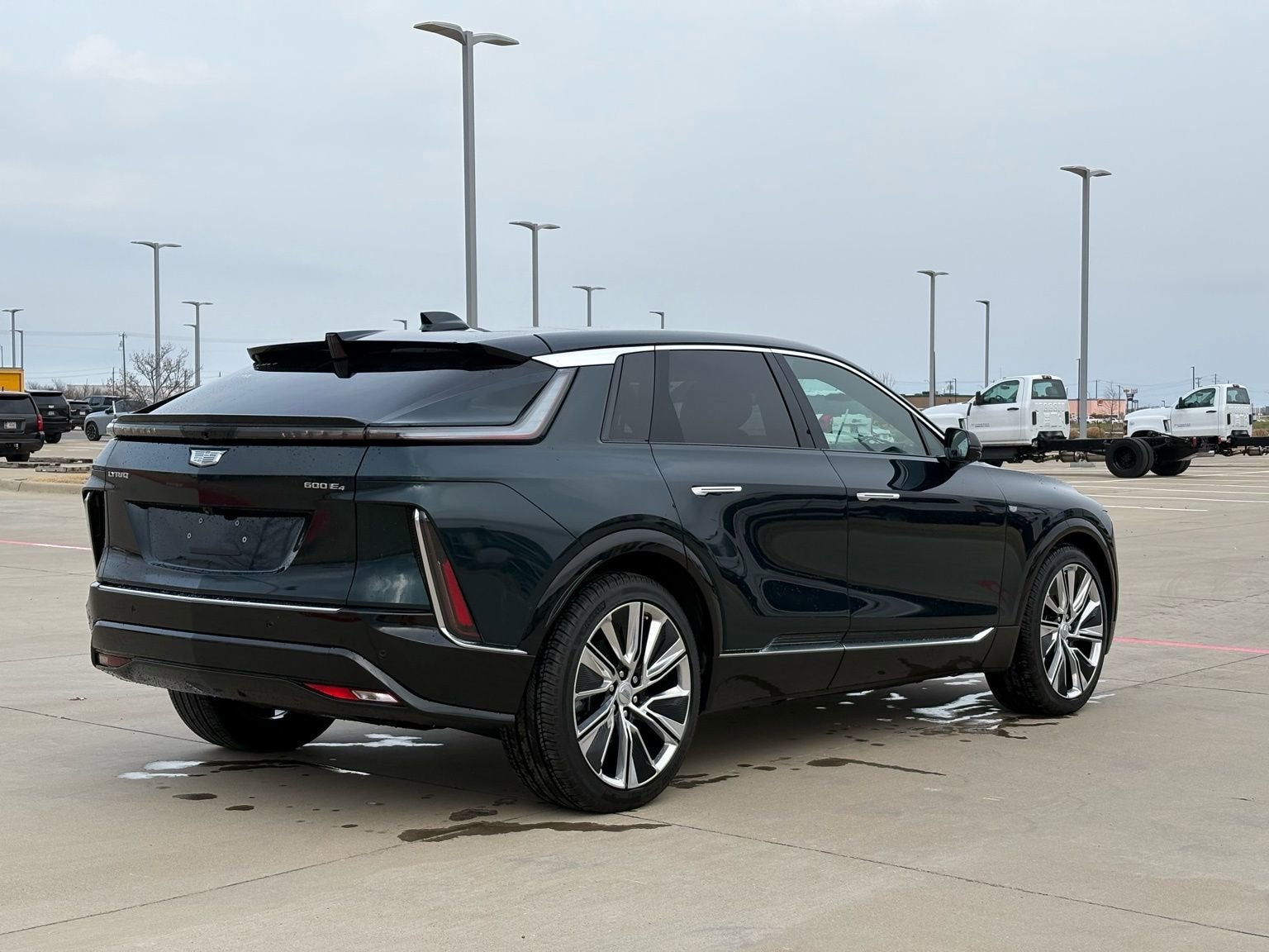 2024 Cadillac LYRIQ Luxury 3