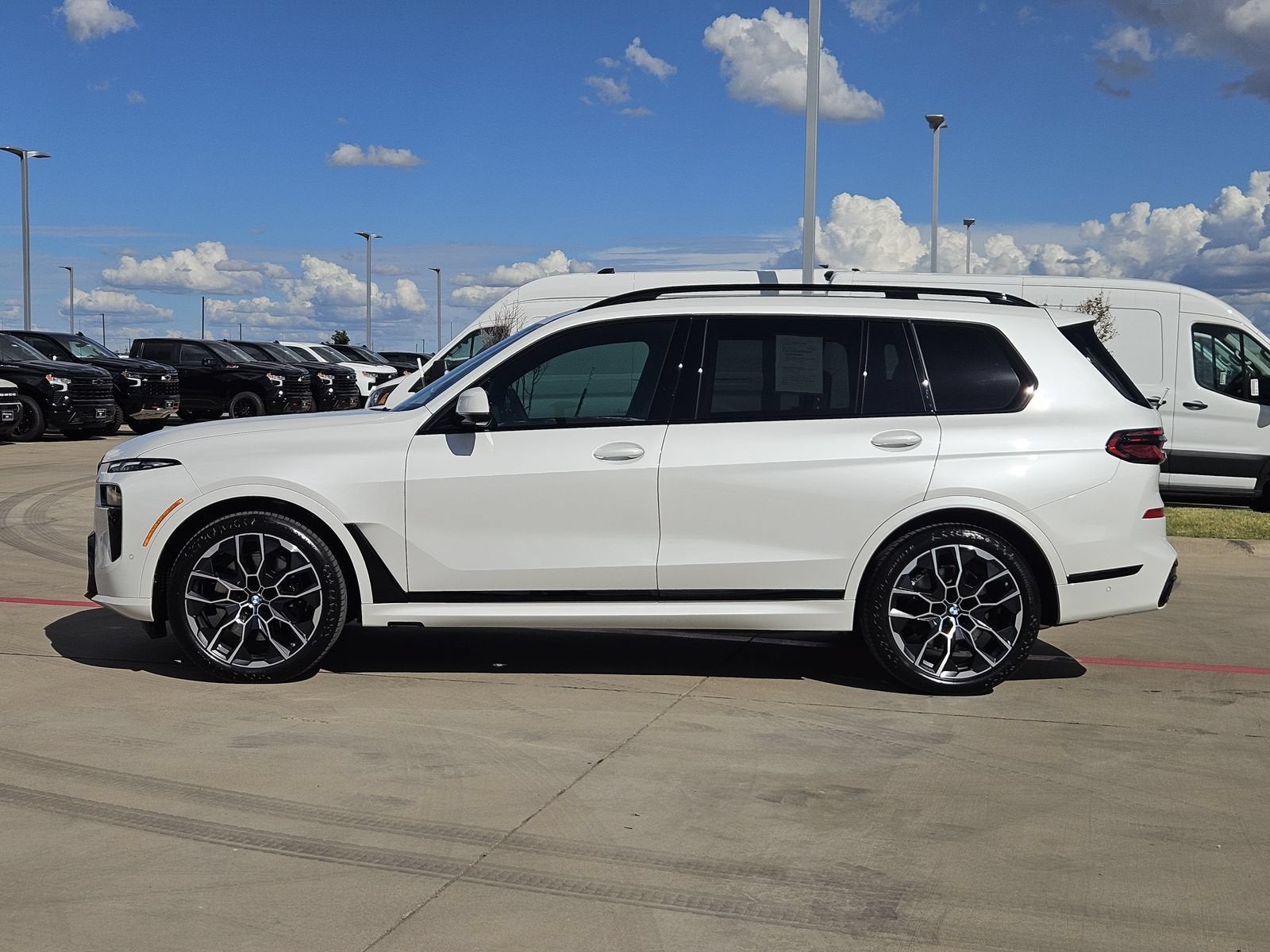 2027 BMW X7 xDrive40i