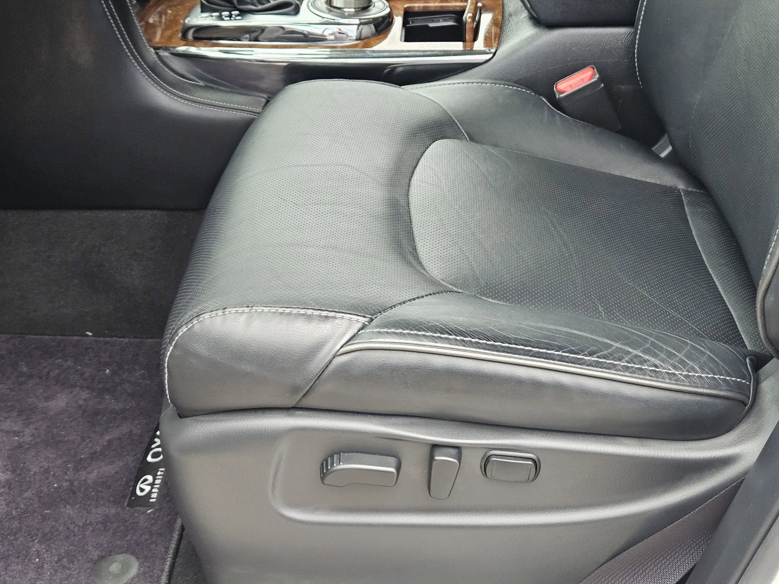 2019 INFINITI QX80 LUXE