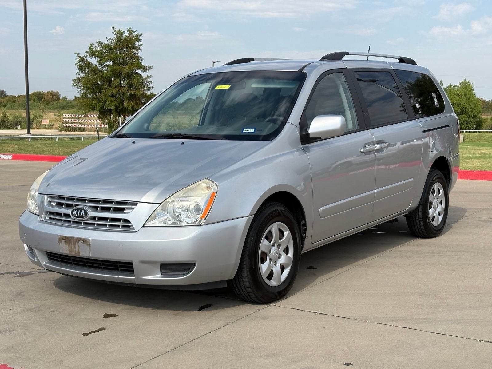 2010 Kia Sedona LX