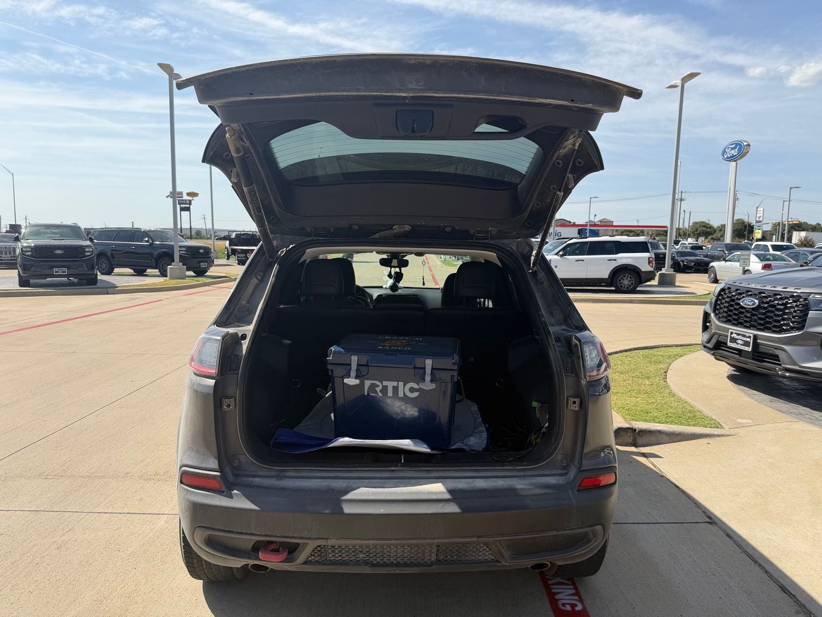 2022 Jeep Cherokee Trailhawk