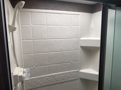 2018 Ford E-450SD Base
