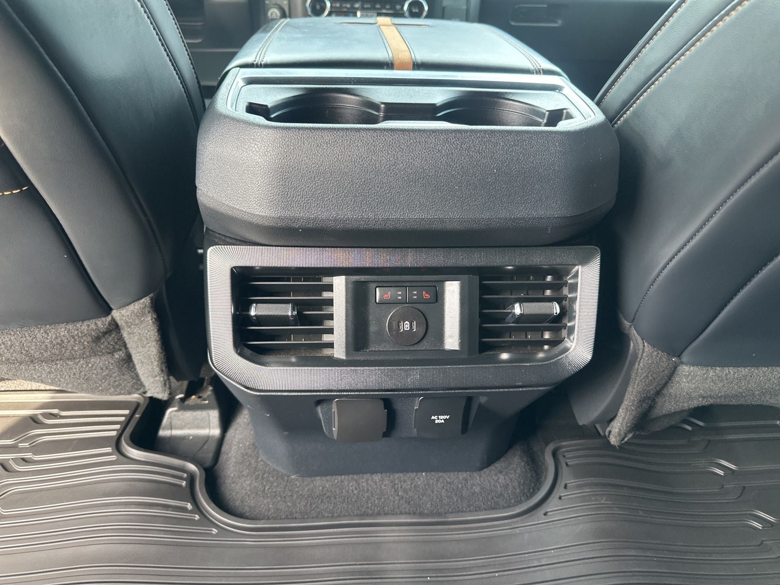 2024 Ford F-250SD Platinum