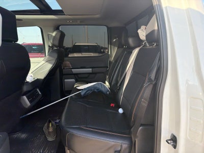 2025 Ford F-350SD Lariat DRW