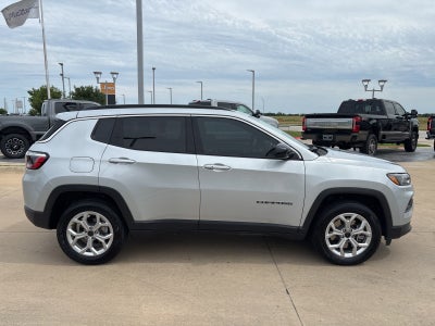 2025 Jeep Compass Latitude