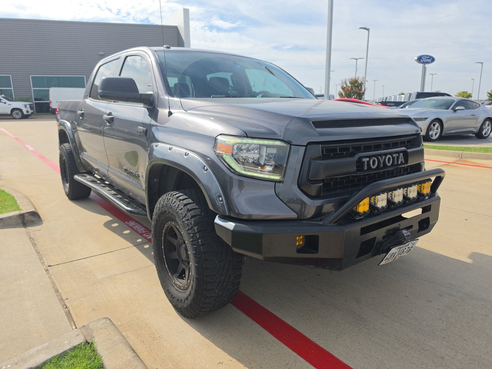 2016 Toyota Tundra SR5