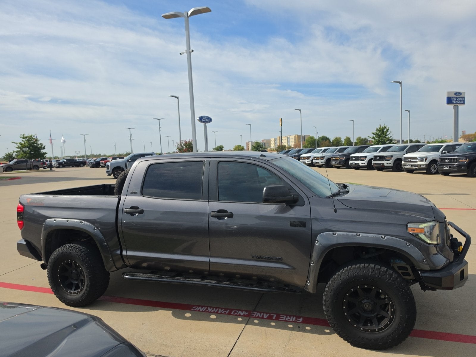 2016 Toyota Tundra SR5